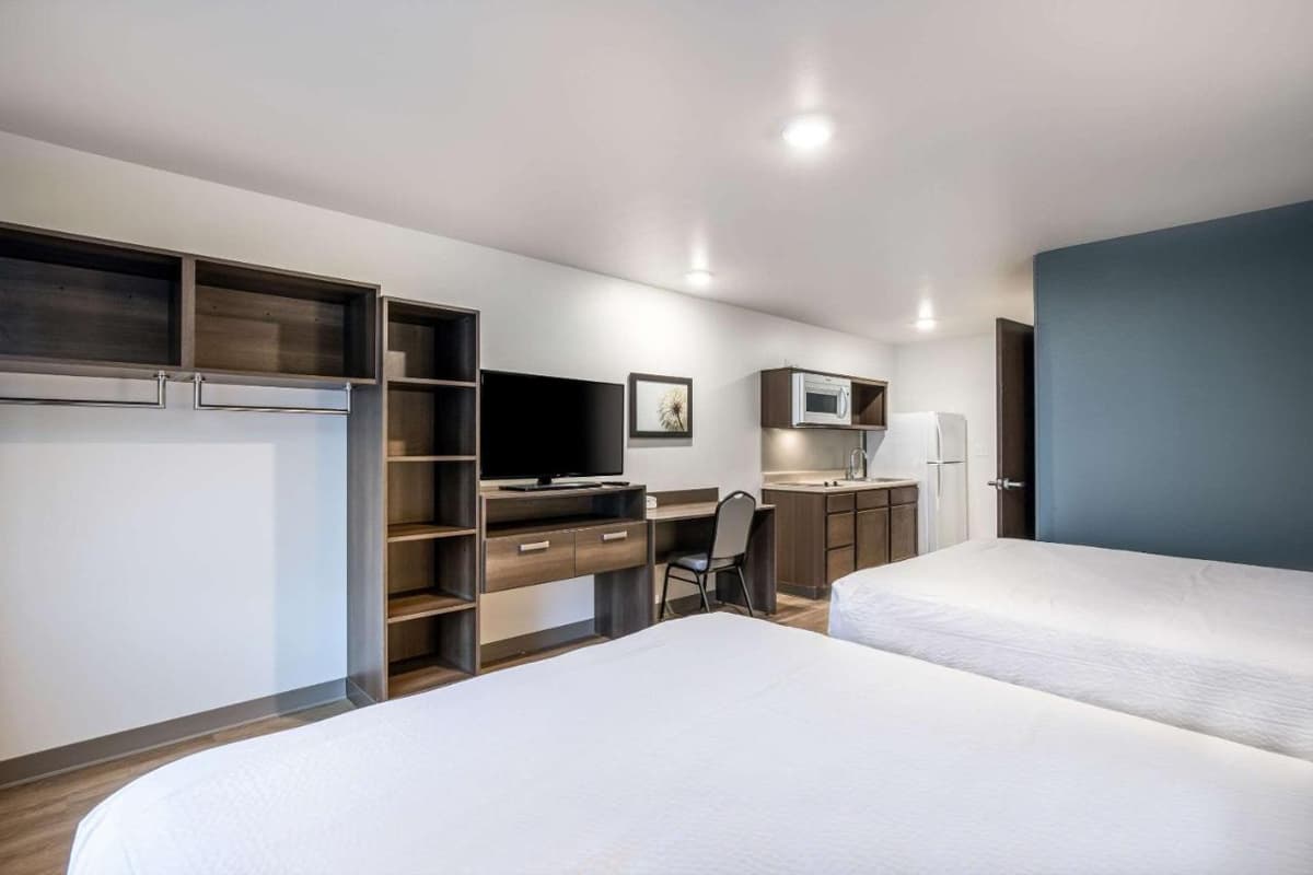 Featured image for "WoodSpring Suites Gurnee – Chicago"